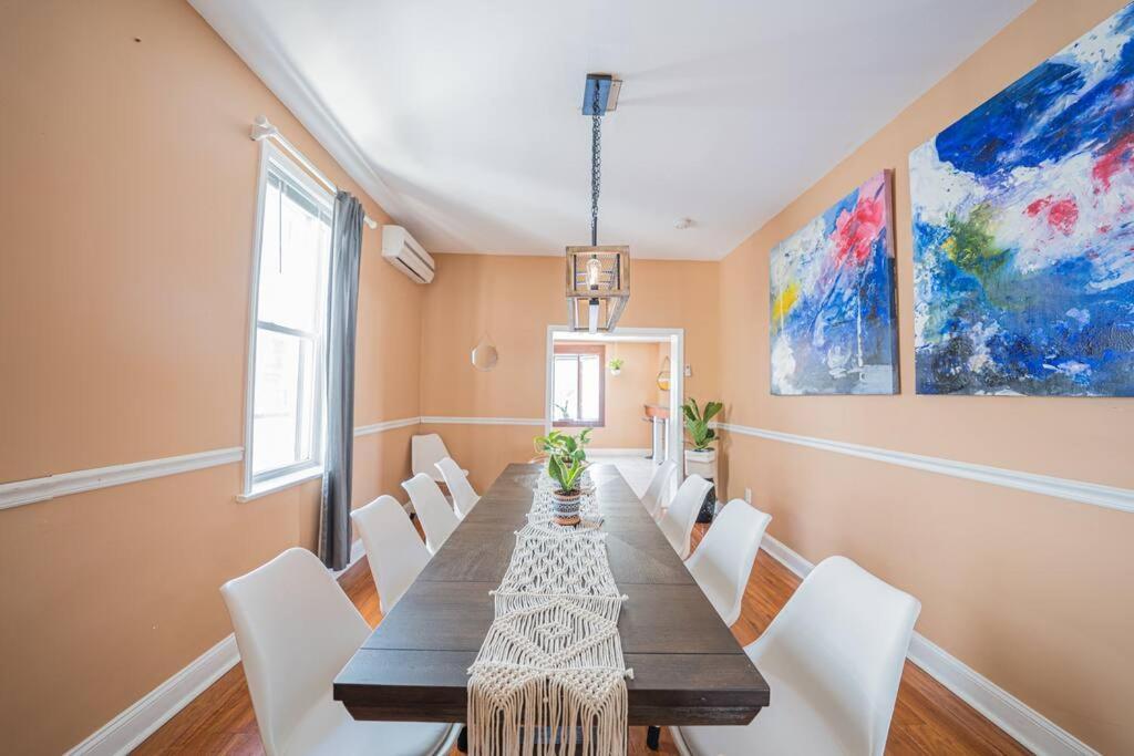 Apartment 7br 7ba Big House 1 Block From Tropicana And